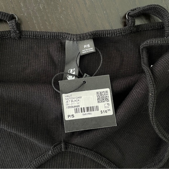 Ribbed Cropped Cami - Picture 3 of 4